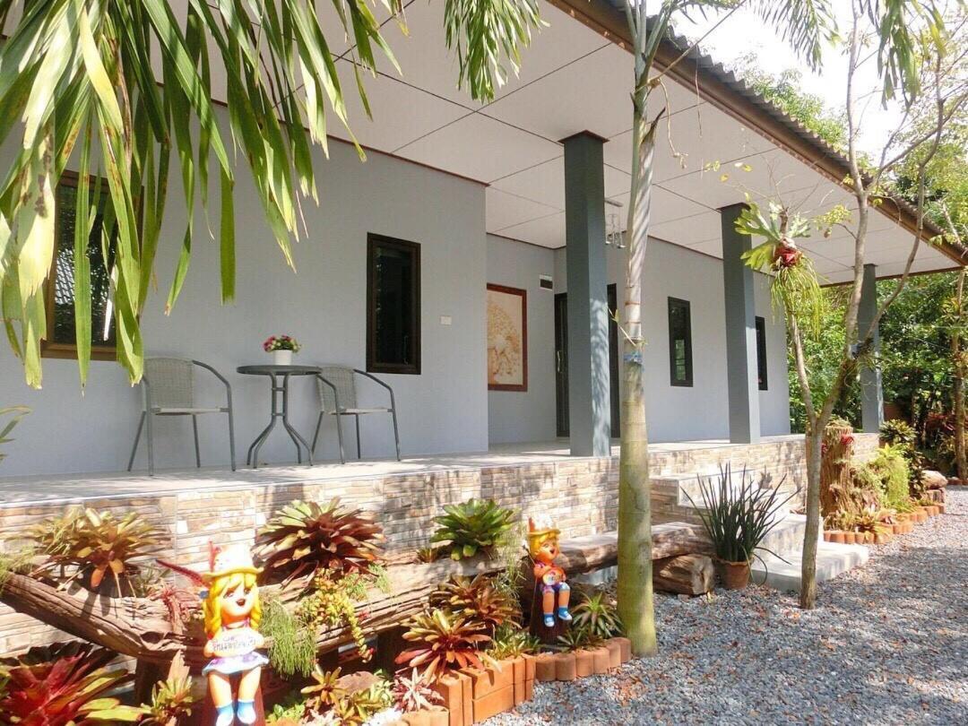 Big House Resort Трат Екстериор снимка